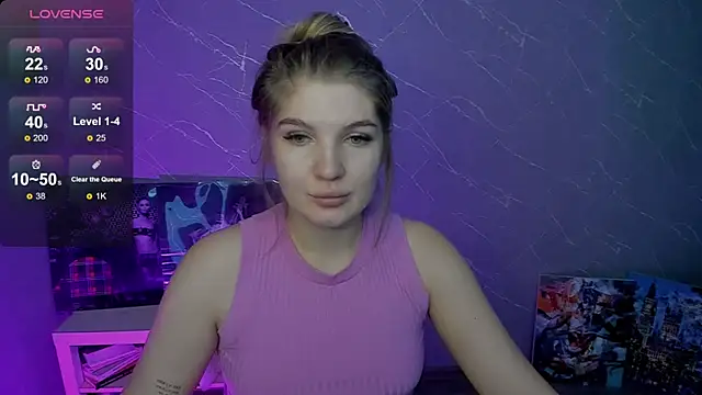 Snapshot of lily_williamss chatting on 7, 7, 2026 lily williamss online show from 7, 7, 2026