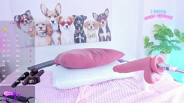 ashley nicoll online show from 4, 11, 2025