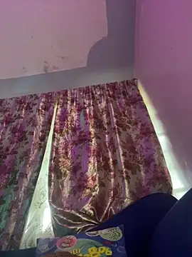 Cherrytowild online show from 23, 4, 2026