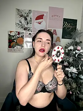 HoneySweetBee online show from 15, 12, 2025