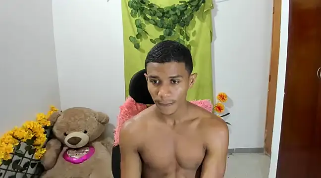 Snapshot of corzoethan chatting on 15, 2, 2025 corzoethan online show from 15, 2, 2025