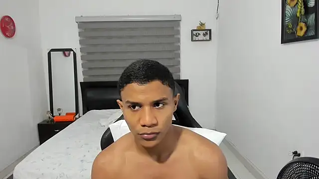 Snapshot of corzoethan chatting on 26, 11, 2025 corzoethan online show from 26, 11, 2025