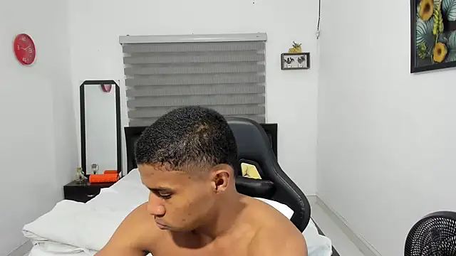 Snapshot of corzoethan chatting on 3, 12, 2025 corzoethan online show from 3, 12, 2025