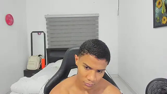 Snapshot of corzoethan chatting on 12, 2, 2026 corzoethan online show from 12, 2, 2026