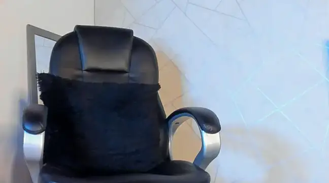 NoahhBrown online show from 23, 2, 2025