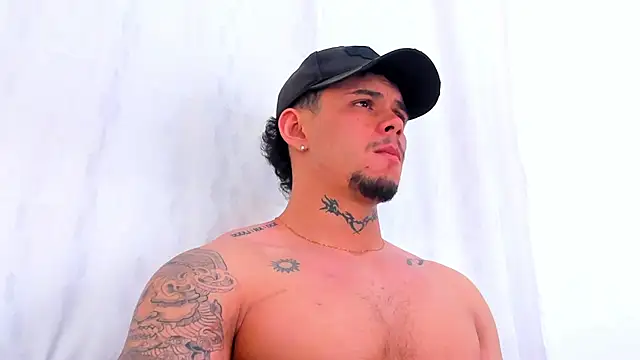 NoahhBrown online show from 11, 10, 2025