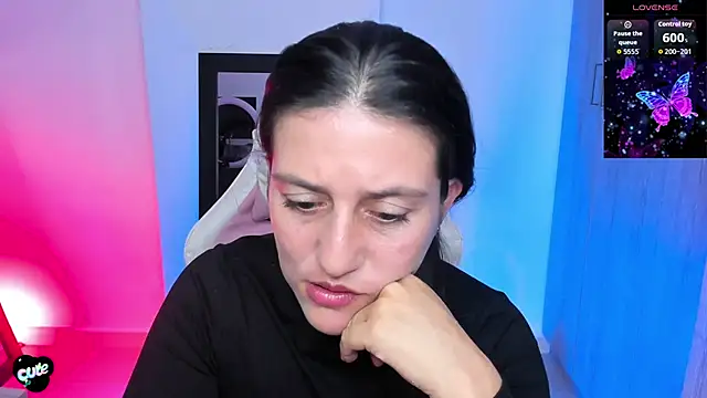 Saskyaa online show from 27, 11, 2025