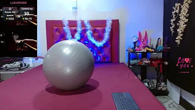 cleopatraa online show from 13, 1, 2025