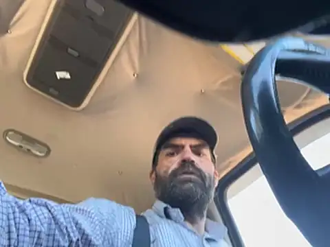 Onesieboy4daddys online show from 17, 3, 2026