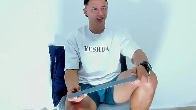 MITCHELL BURNS online show from 26, 12, 2024