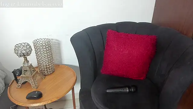 mabelsaravia online show from 28, 11, 2025