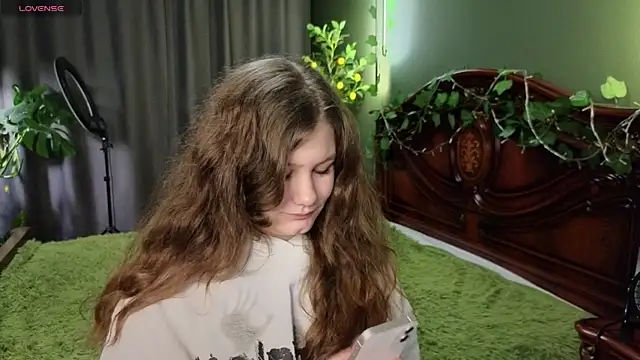 Charlotte wow online show from 5, 1, 2025