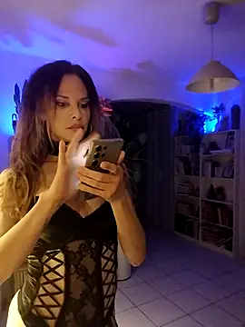 Snapshot of Luna_Kitanna chatting on 20, 9, 2025 Luna Kitanna online show from 20, 9, 2025