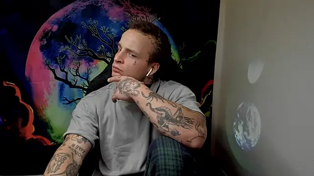 layneinchains online show from 11, 12, 2024