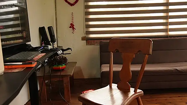 Kozzy  online show from 15, 2, 2025