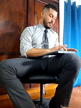 HenryBenso online show from 7, 10, 2025