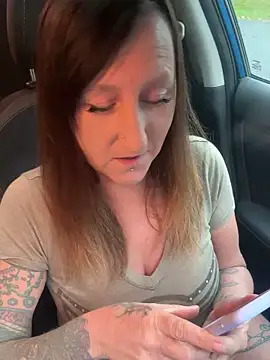 Snapshot of xloritax chatting on 8, 10, 2025 xloritax online show from 8, 10, 2025