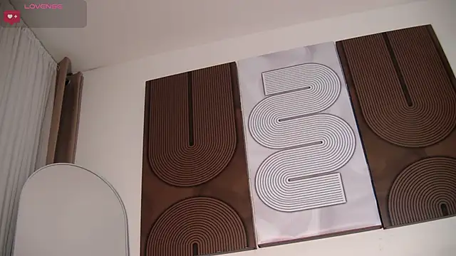 aidaadams online show from 1, 3, 2026