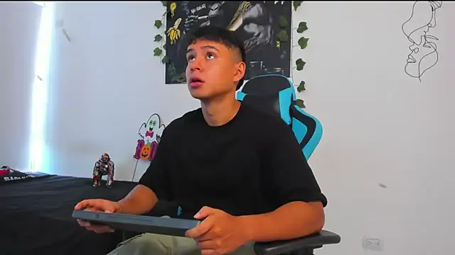 Bray Kevin online show from 24, 2, 2025