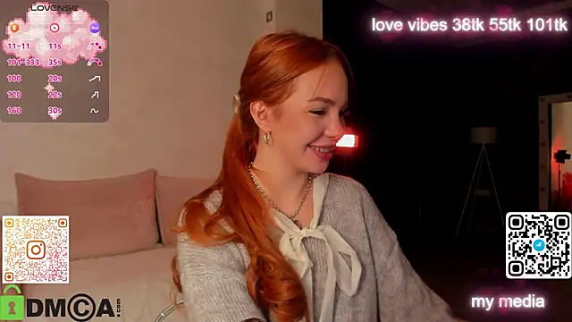 Snapshot of Tracy-Taylor chatting on 14, 10, 2025 Tracy-Taylor online show from 14, 10, 2025