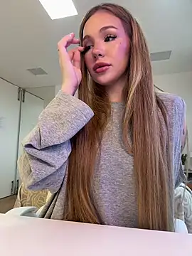 Tracy-Taylor online show from 16, 6, 2026