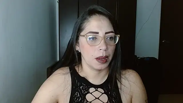 Snapshot of natashasmithe chatting on 10, 2, 2025 natashasmithe online show from 10, 2, 2025