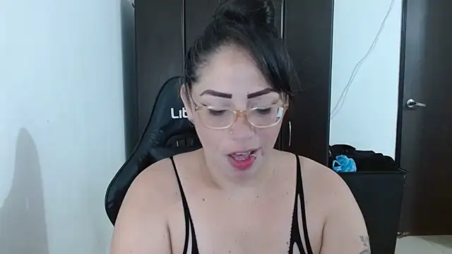 Snapshot of natashasmithe chatting on 23, 2, 2025 natashasmithe online show from 23, 2, 2025