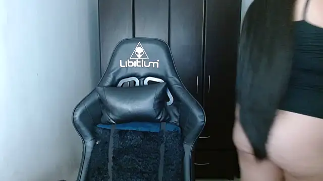 Snapshot of natashasmithe chatting on 27, 2, 2025 natashasmithe online show from 27, 2, 2025