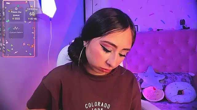  cloe martinez online show from 16, 12, 2024