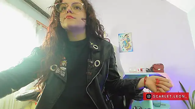 Scarletleon77 online show from 16, 1, 2025