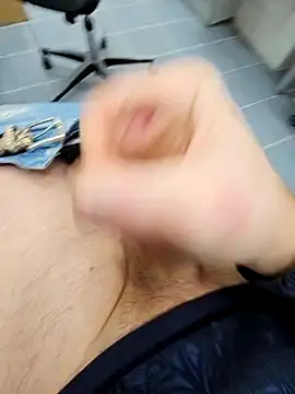 Snapshot of thesmiledoc chatting on 17, 12, 2024 thesmiledoc online show from 17, 12, 2024