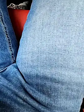 Snapshot of thesmiledoc chatting on 17, 12, 2024 thesmiledoc online show from 17, 12, 2024