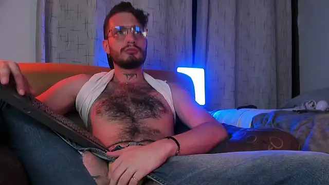 axel giracr online show from 30, 1, 2025