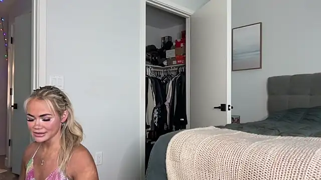ElenaErickson online show from 29, 6, 2026