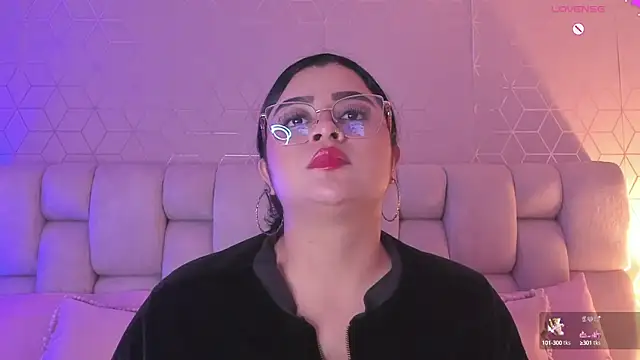 Emilyboobss online show from 14, 3, 2025