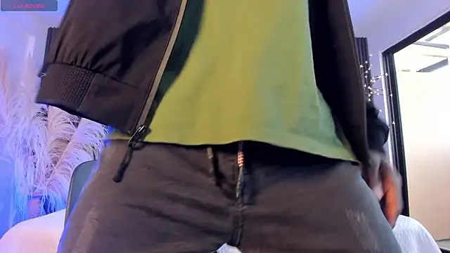 Snapshot of JacksonMuller_ chatting on 4, 2, 2026 JacksonMuller online show from 4, 2, 2026