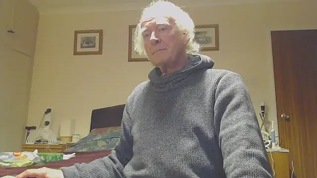 Snapshot of WaverlyKernow chatting on 7, 12, 2024 WaverlyKernow online show from 7, 12, 2024