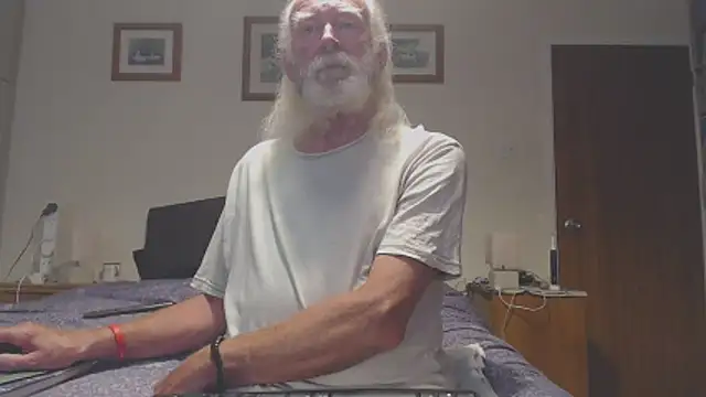 WaverlyKernow online show from 18, 6, 2026