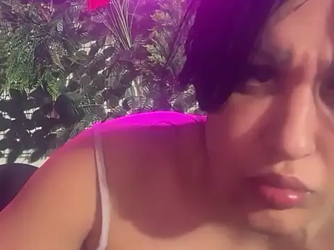 BareSlut6666LA online show from 4, 11, 2025