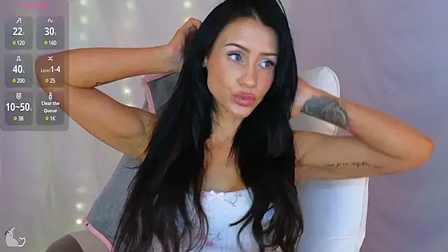 Aprilreign online show from 29, 1, 2025