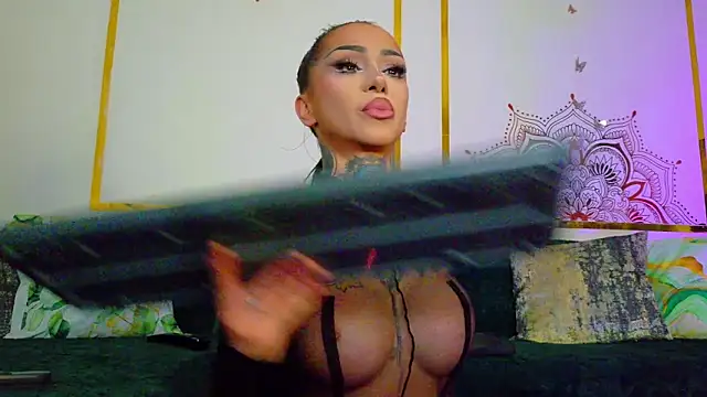 PandoraVolkov online show from 5, 4, 2026