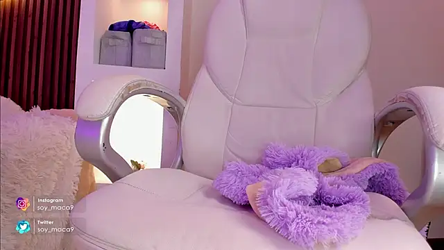 lilith gray9 online show from 12, 2, 2025