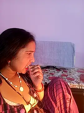 reemacouple007 online show from 20, 2, 2026