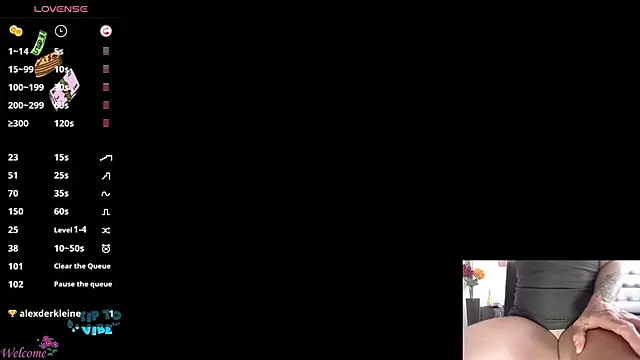 ViickySexy online show from 10, 1, 2025