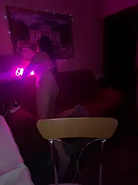 Roxana Bell online show from 12, 1, 2025