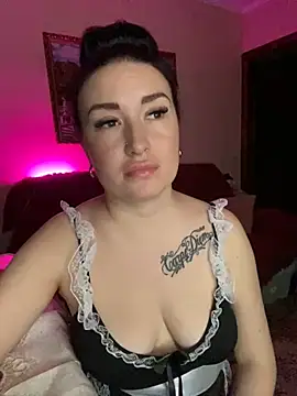 Roxana Bell online show from 12, 3, 2025