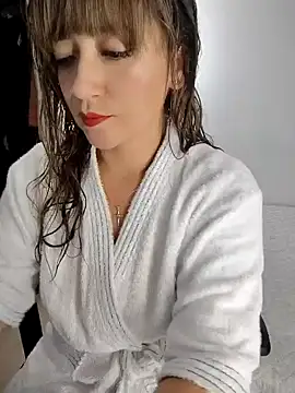 tata laima   online show from 6, 10, 2025