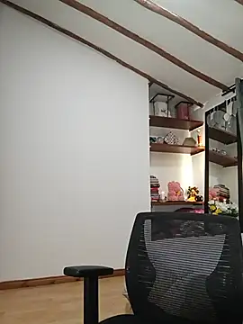 Snapshot of tata_laima__ chatting on 10, 7, 2026 tata laima online show from 10, 7, 2026