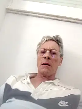 Snapshot of Dandya100@xh chatting on 22, 3, 2026 Dandya100xh online show from 22, 3, 2026