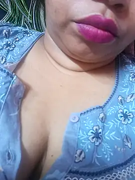 Snapshot of Ravina_patil1 chatting on 27, 9, 2025 Ravina patil1 online show from 27, 9, 2025